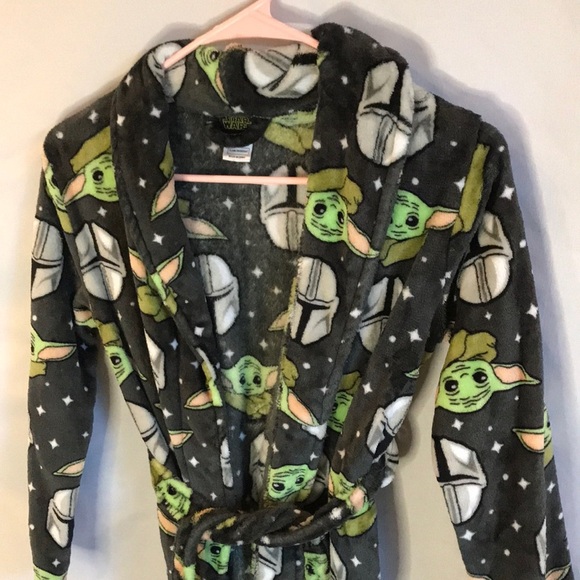 StarWars the Mandalorian Grogu Baby Yoda unisex kids plush soft robe size 8/10 - Picture 2 of 13